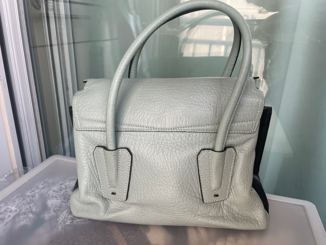 안나수이 레더 토트백 민트 가방 상품이미지2