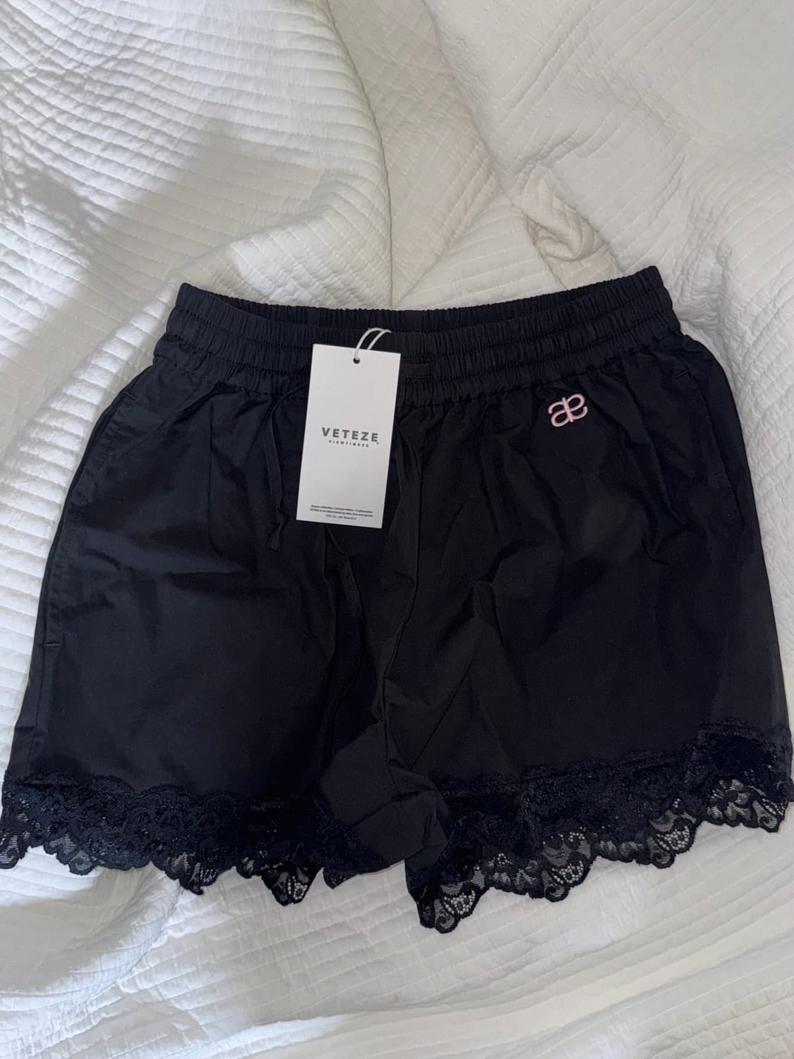 베테제 오브에 레이스 포인트 숏 팬츠 (Black) 상품이미지4