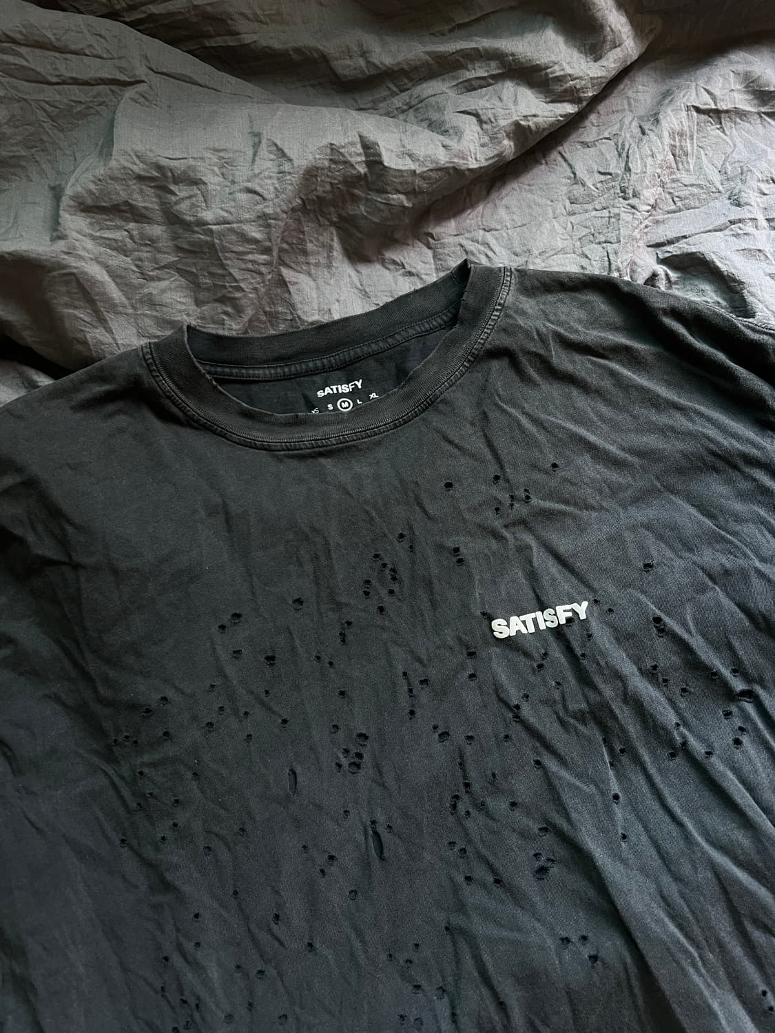 [M] satisfy mothtech 반팔 티셔츠 상품이미지1