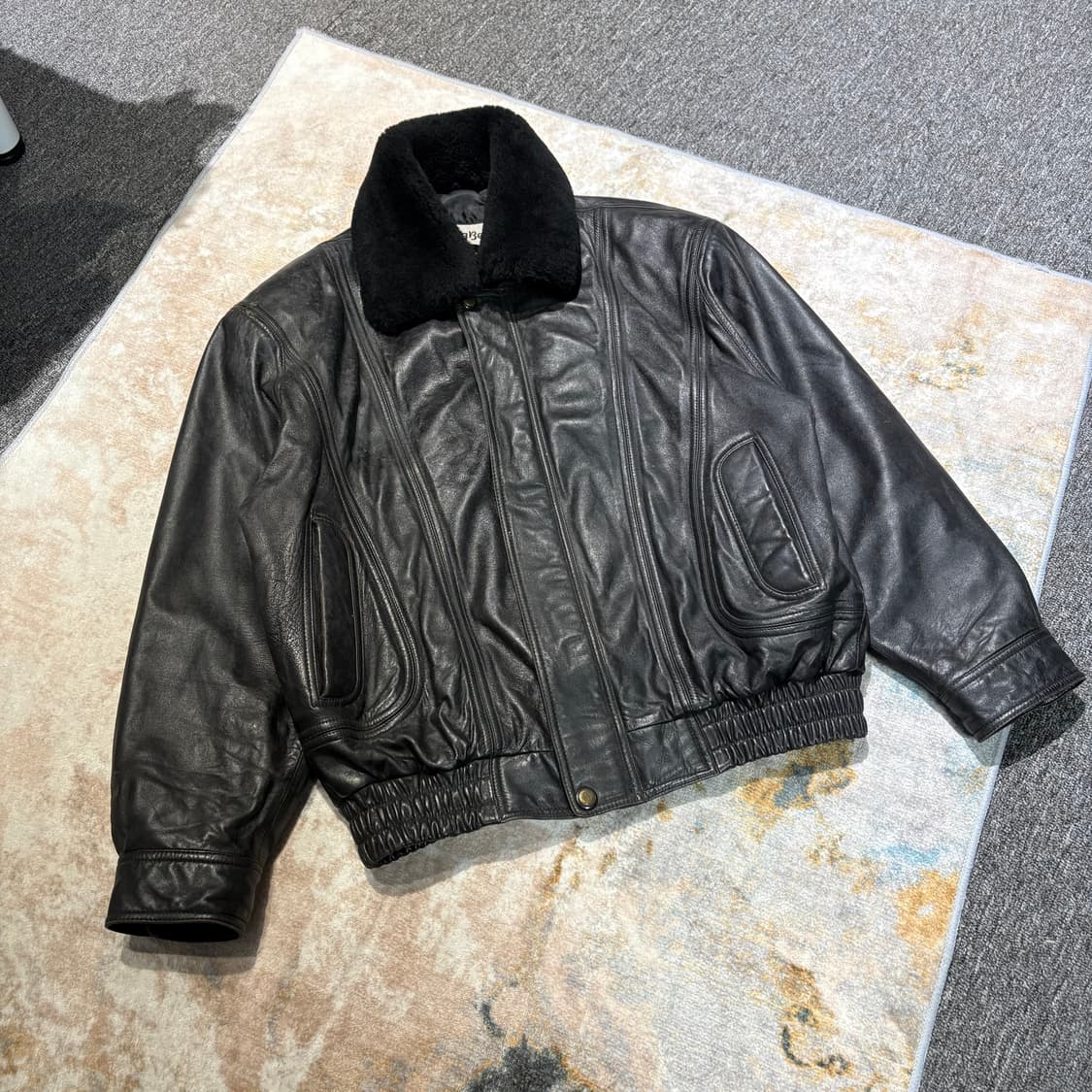 빈티지 양가죽 무스탕 봄버 레더자켓 상품이미지1