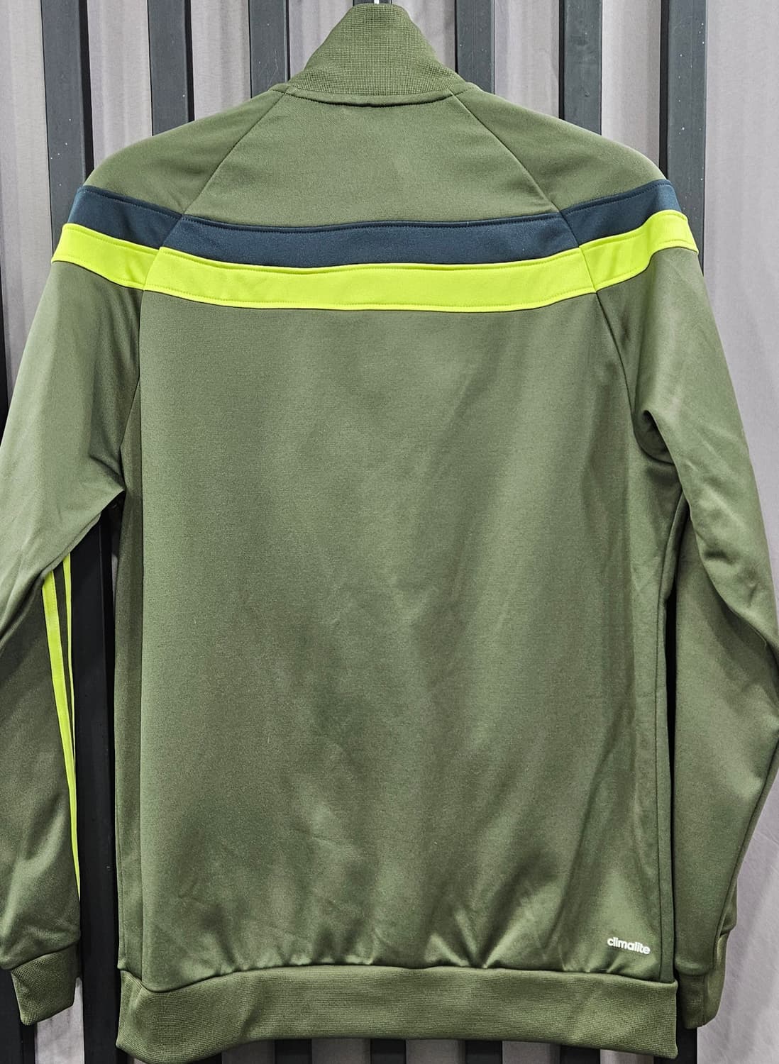 아디다스 클라이마라이트 트랙탑 105 상품이미지2