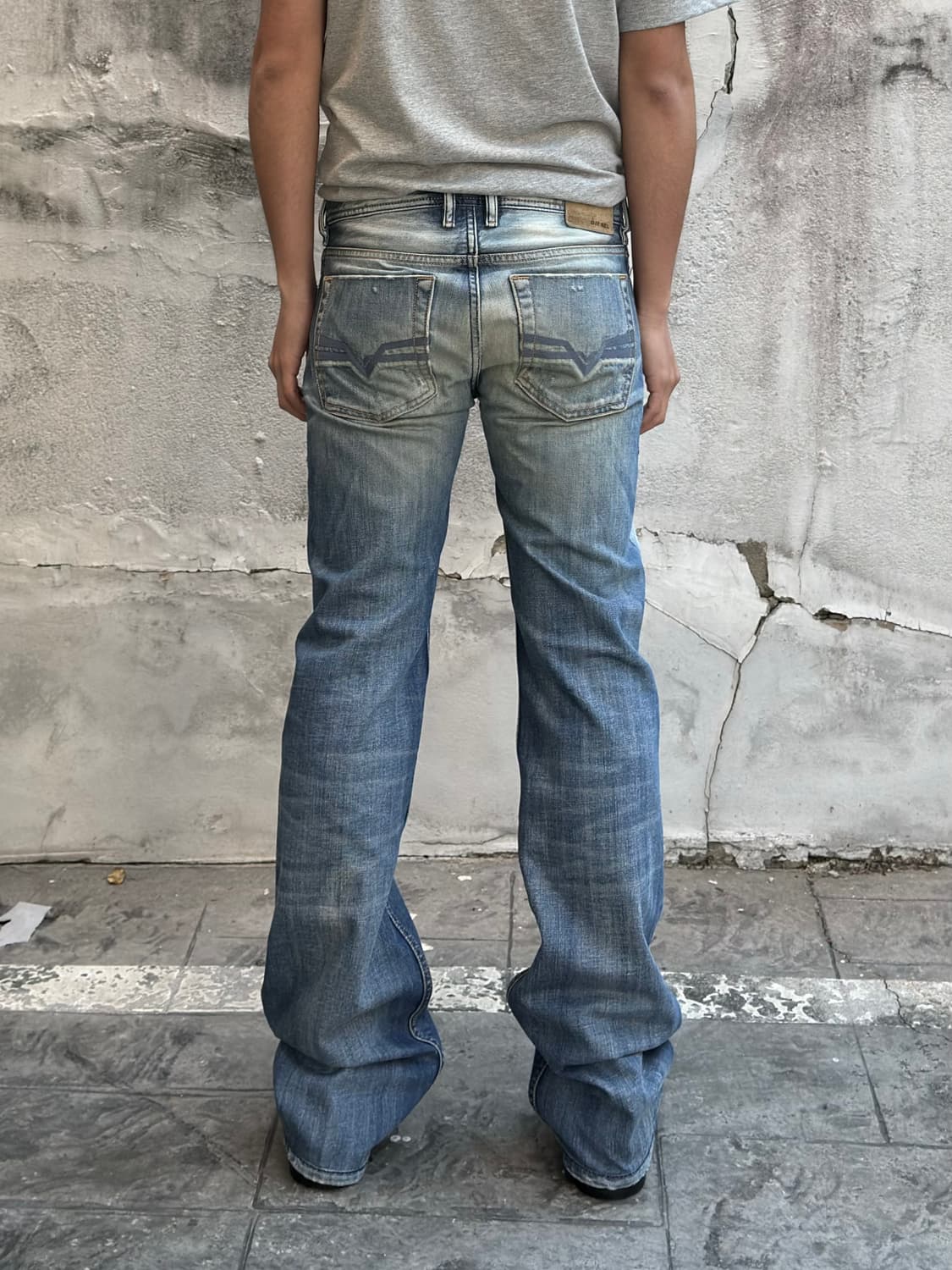 디젤 ZATINY 플레어 데님 팬츠 상품이미지3