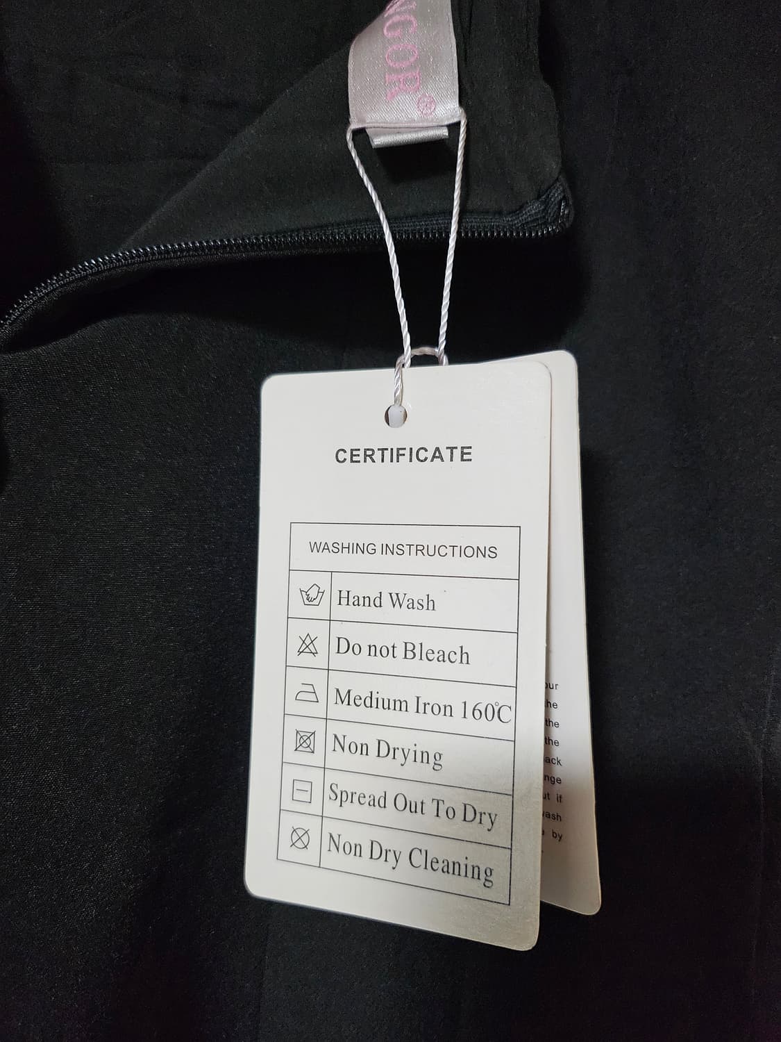 [새상품] 블랙 어깨끈 민소매 플레어 드레스/M/심플 슬리브리스 원피스 상품이미지4