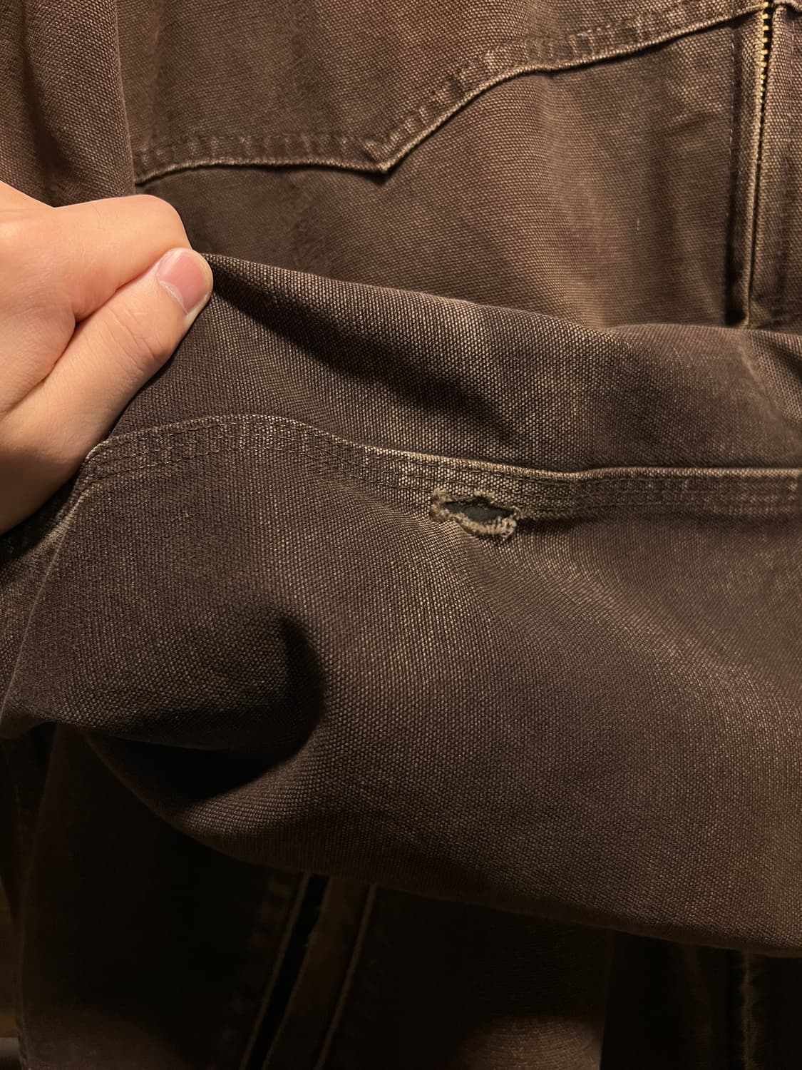 [L]칼하트 USA J14 산타페 빈티지 워싱 다크 브라운 워크 자켓 상품이미지6