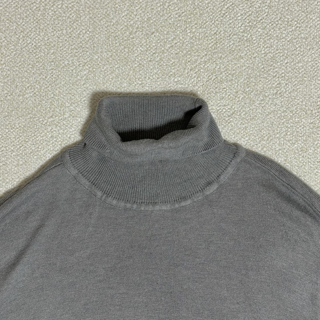 프랑코 페라로 롱터틀 무지 스웨터 상품이미지5