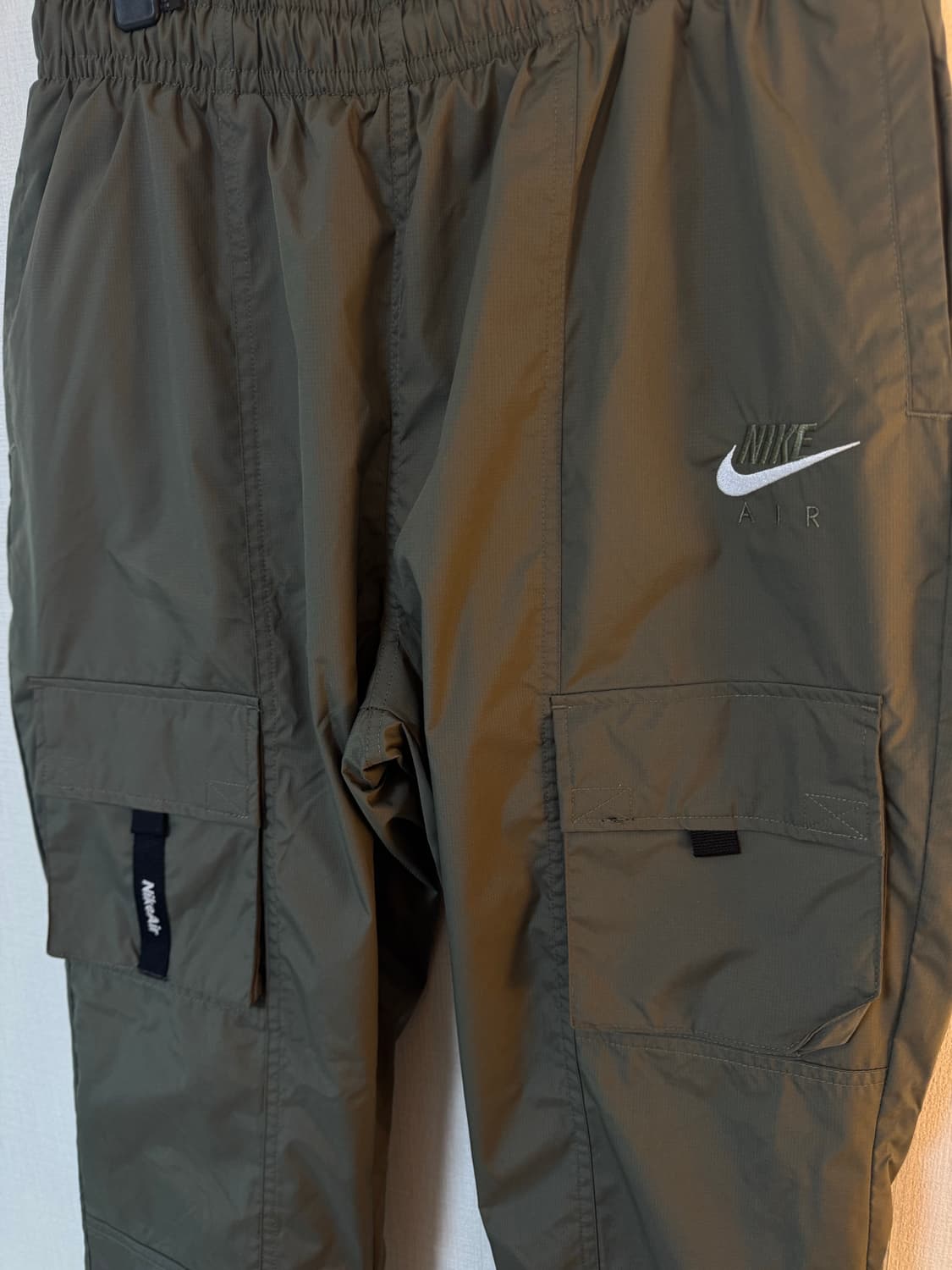 [L]나이키 에어 우븐 조거 팬츠 카키 상품이미지2