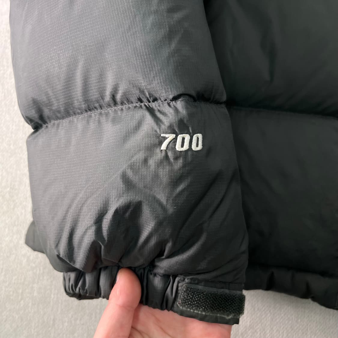 95 노스페이스 눕시 700 1996 챠콜 카키 패딩 상품이미지4