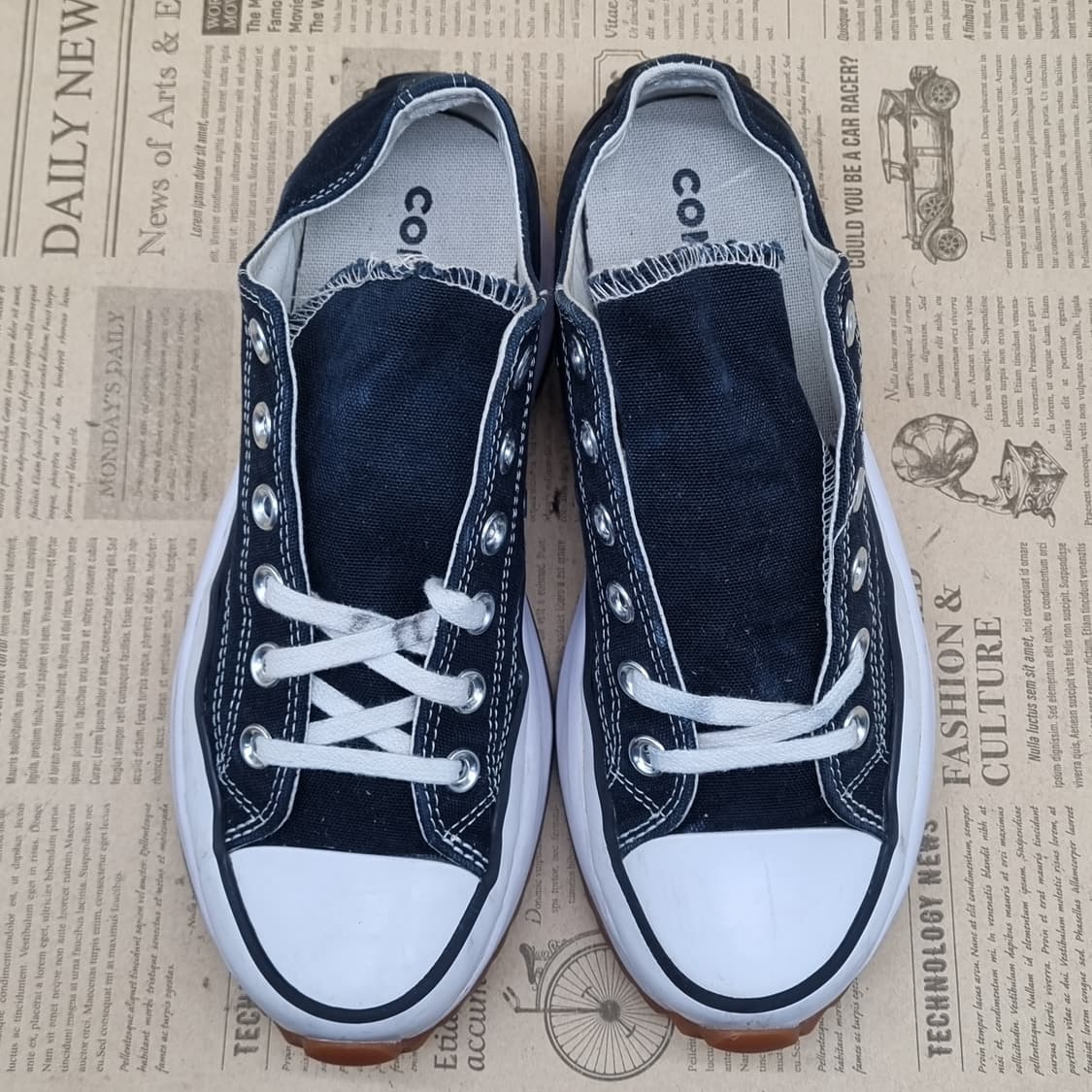 컨버스 런스타 하이크 로우 스니커즈 240 상품이미지2