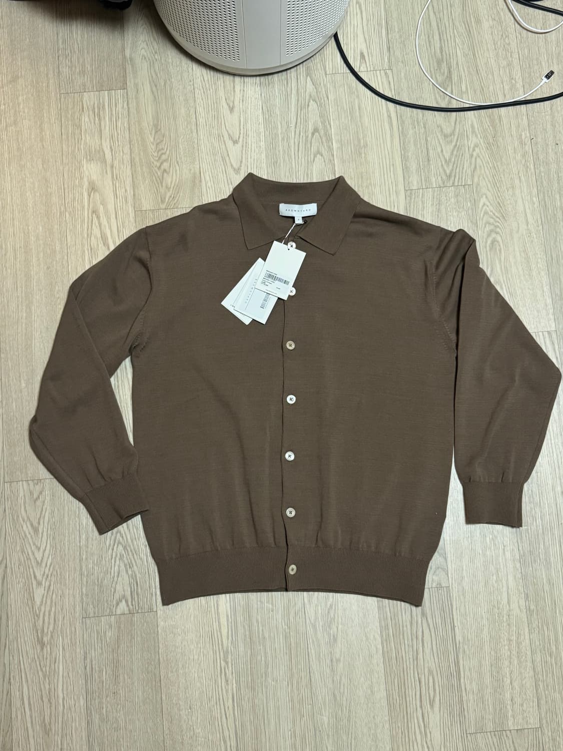 브라운야드 카라 가디건 브라운 새상품 상품이미지2