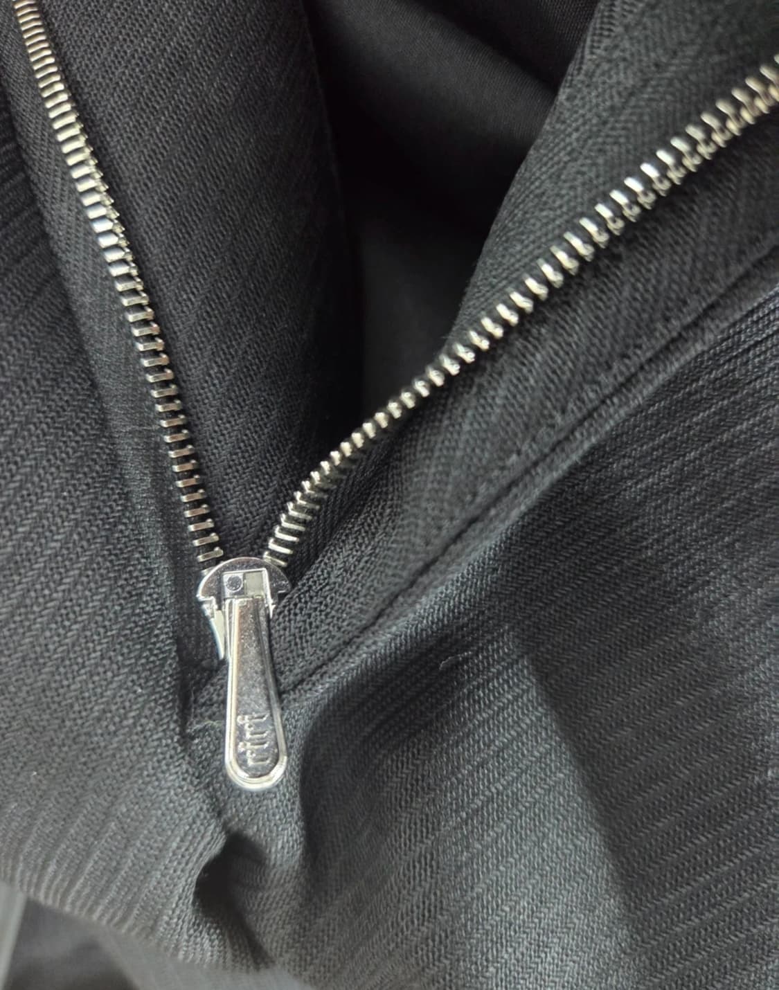 ​[판매] 톰 포드 무드 하이엔드 비스포크 블랙 수트 (새상품 / 바지 상품이미지4