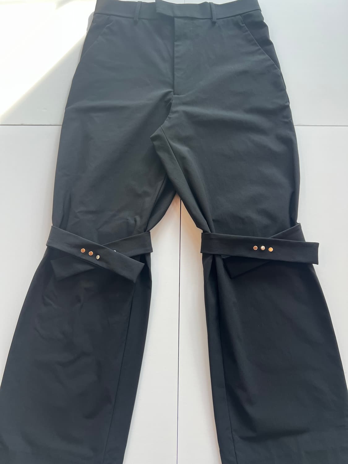 스트랩 팬츠 상품이미지2