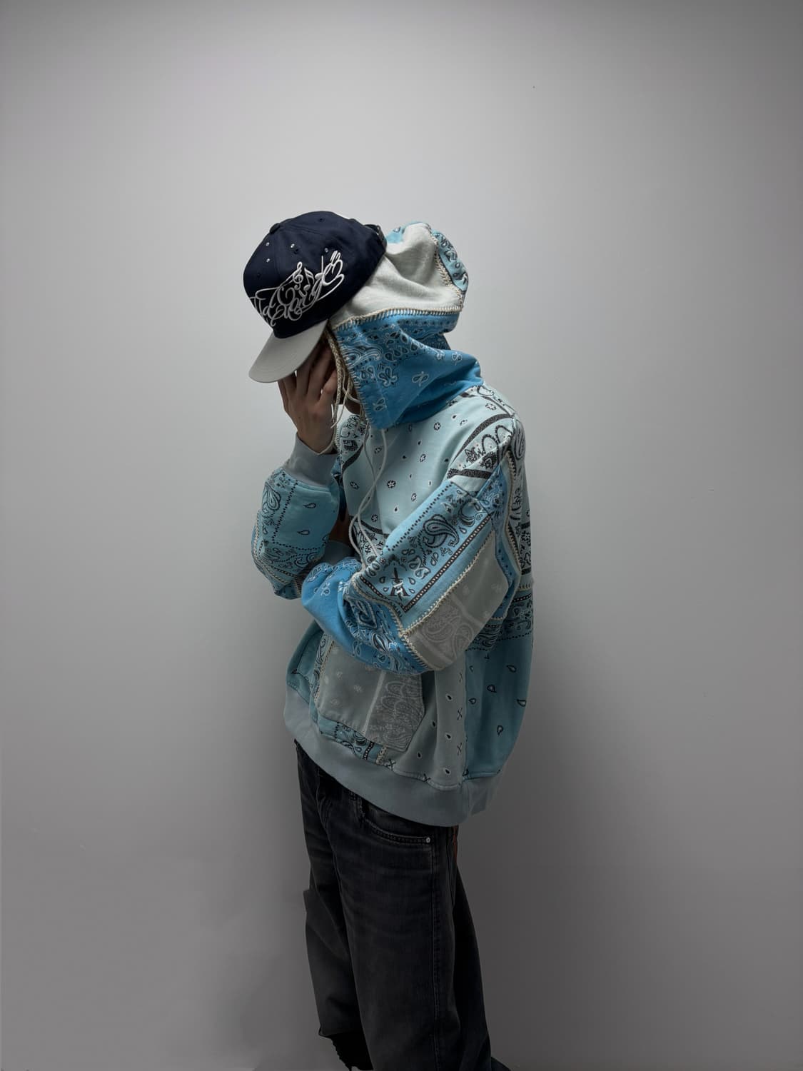 VTG PAISLEY BANDANA PATCHWORK HOODIE 상품이미지2