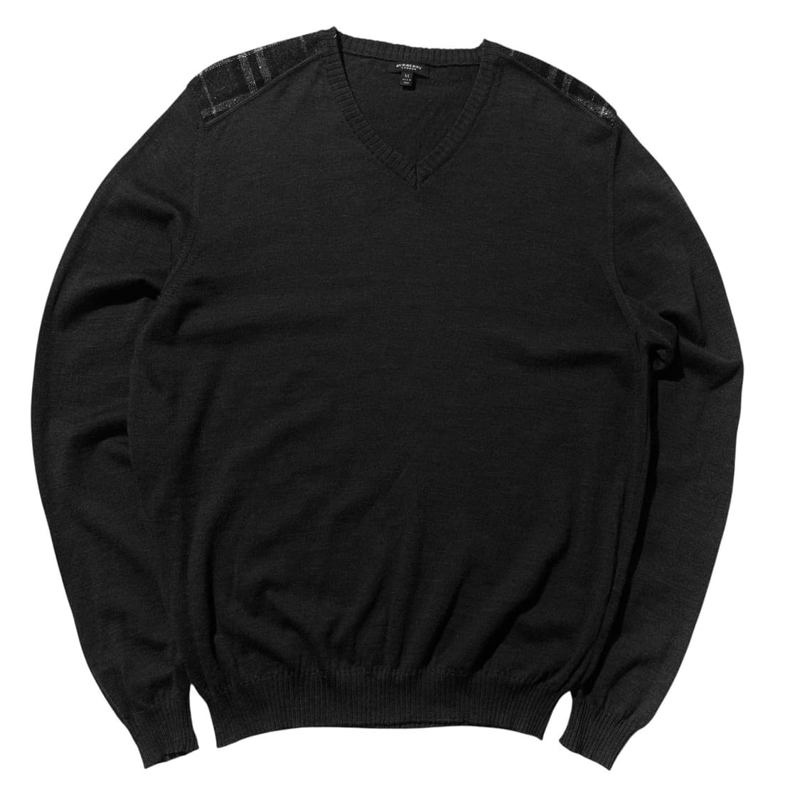 버버리 체크 숄더 메리노울 V넥 니트 상품이미지1