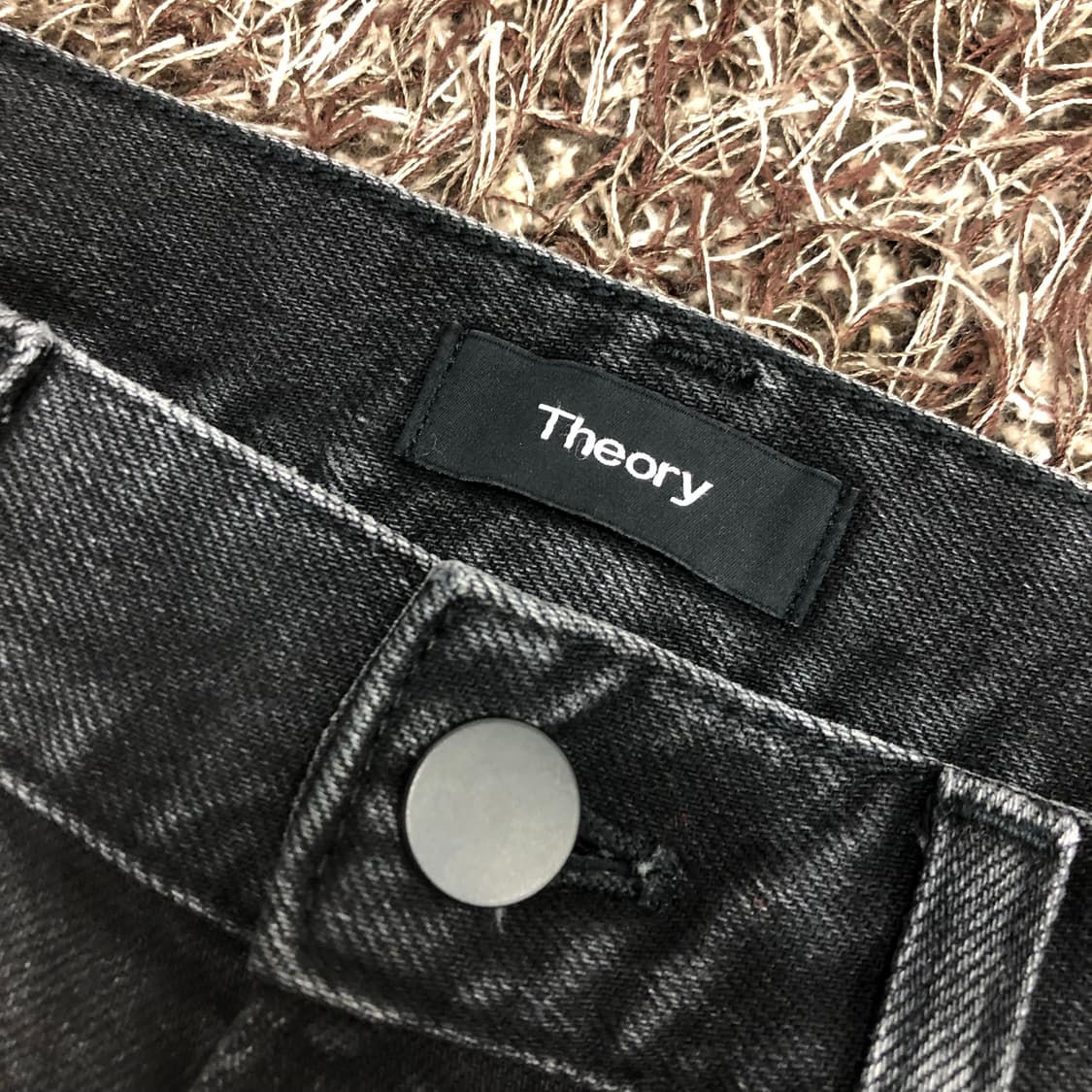 띠어리 블랙 데님 팬츠 상품이미지4