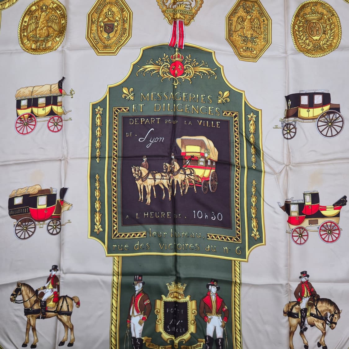 CELINE 셀린느 실크 스카프(86cm) [BF10453-482-01] 상품이미지3