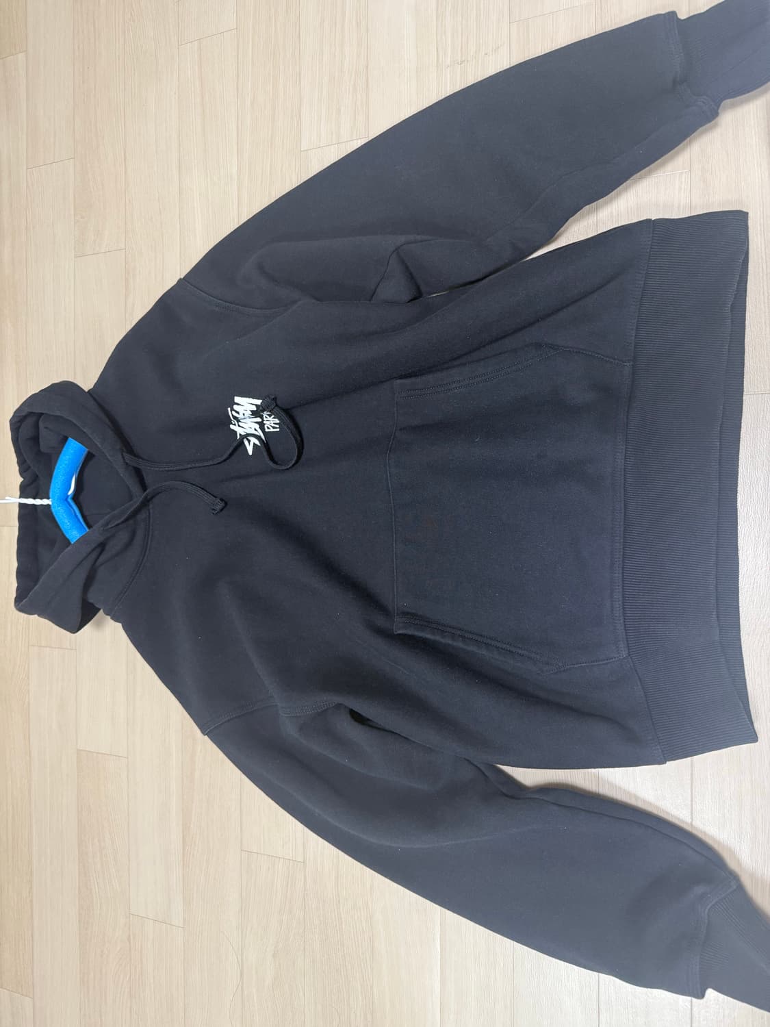 스투시 파리 후드티 M 상품이미지1