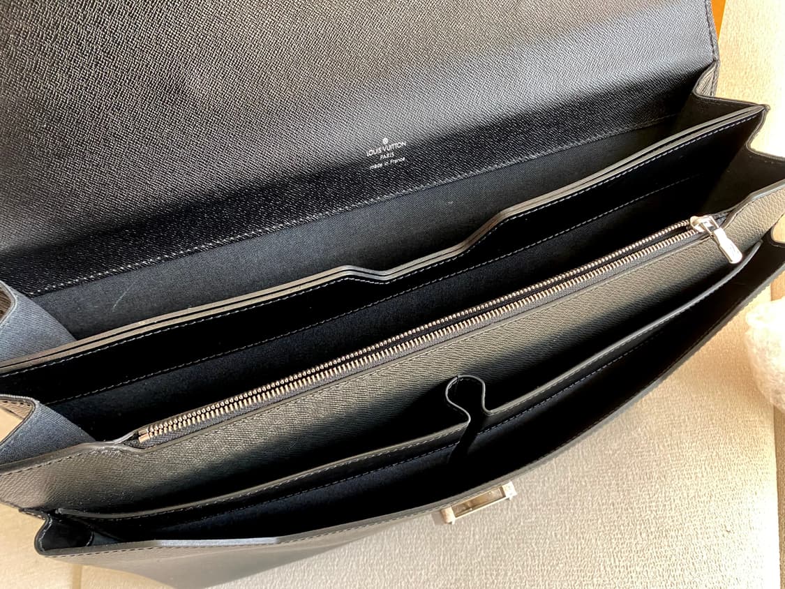 루이비통 타이가 로부스토 브리프 케이스 상품이미지10