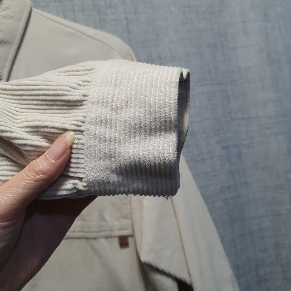 더블유브이프로젝트 프레첼 코듀로이 셔츠 상품이미지6