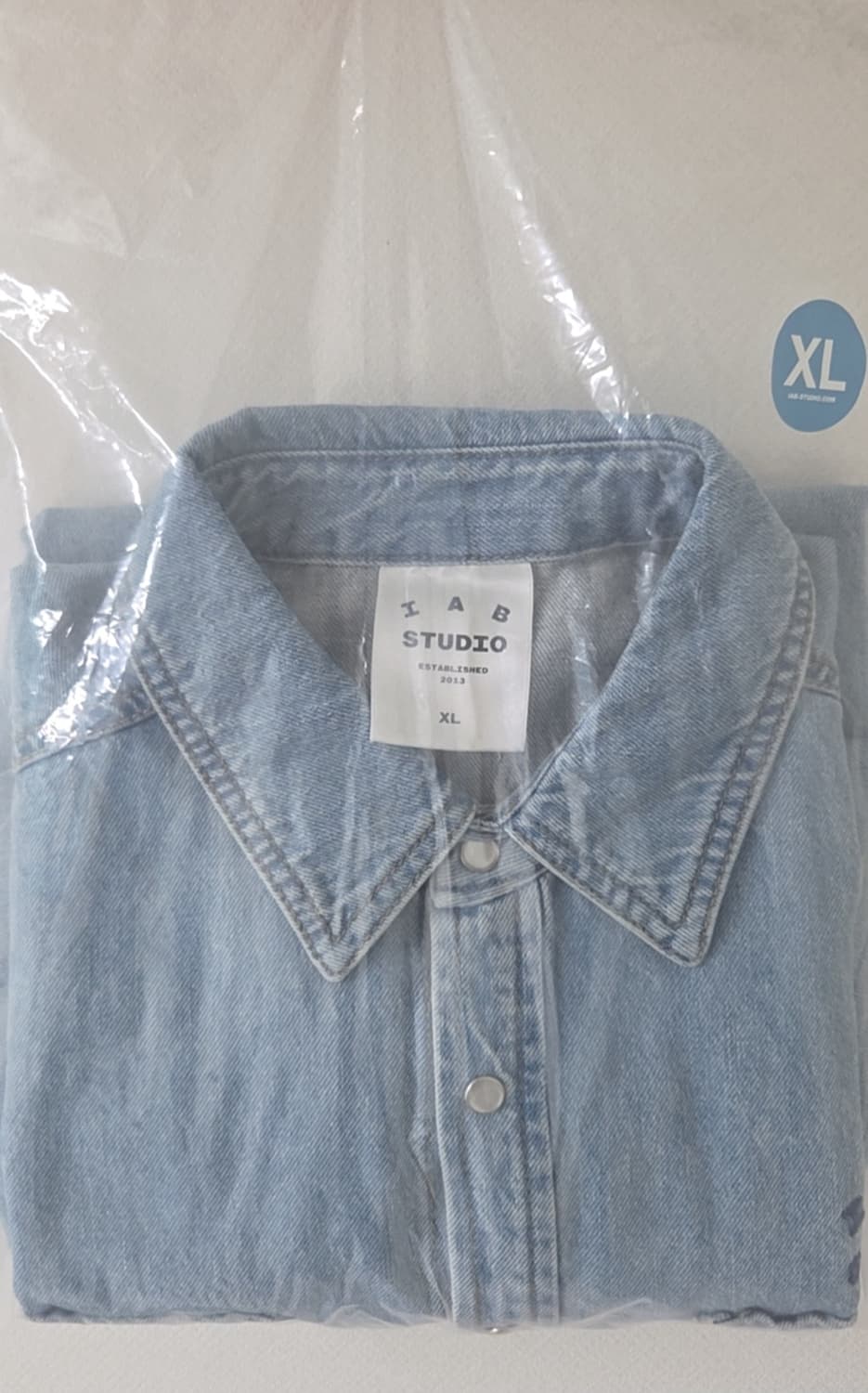 아이앱 스튜디오 데님 셔츠 블루 상품이미지2