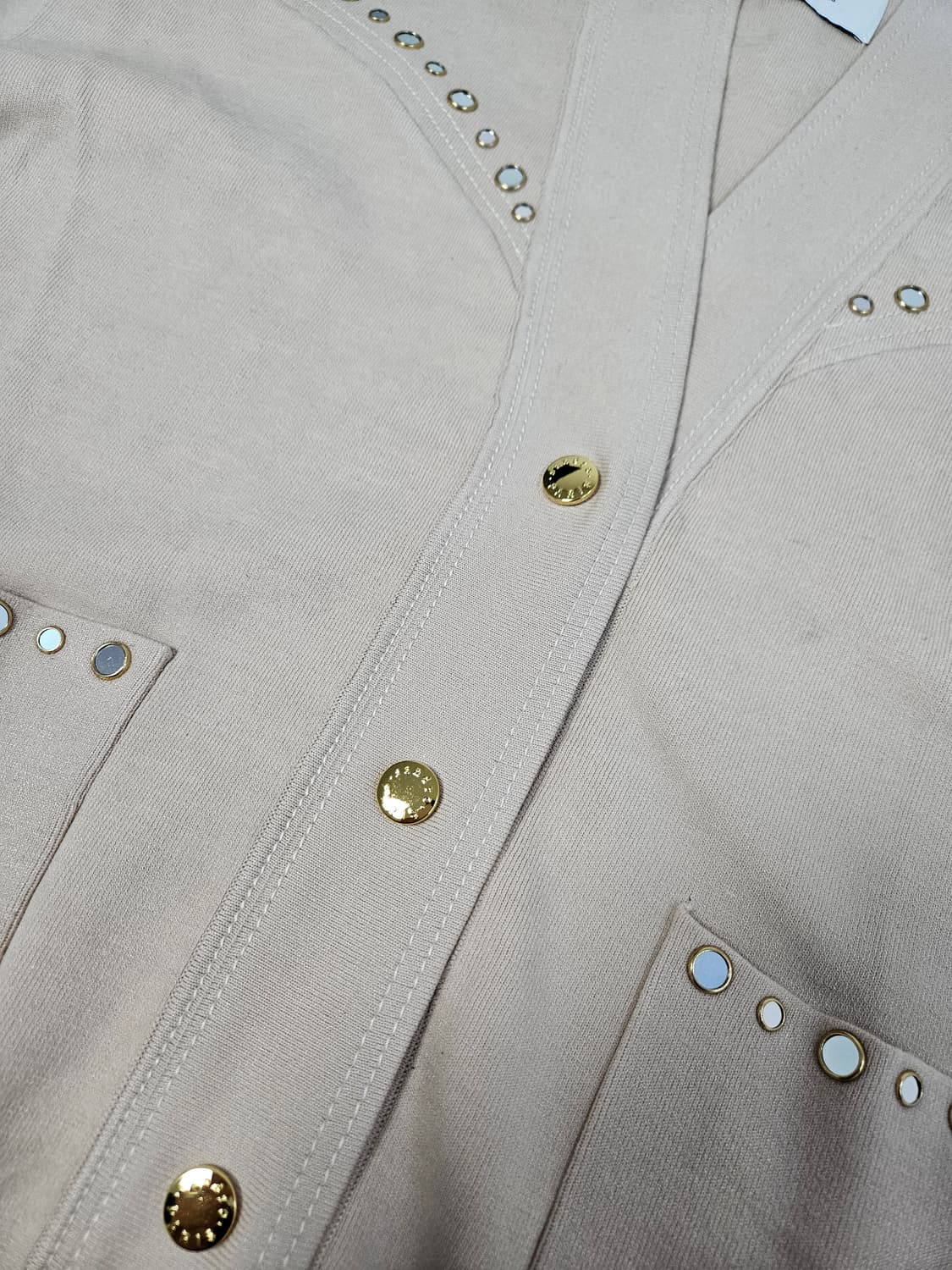 산드로 SANDRO 스터드트림 니트 가디건 1사이즈 (거의 새상품) 상품이미지2