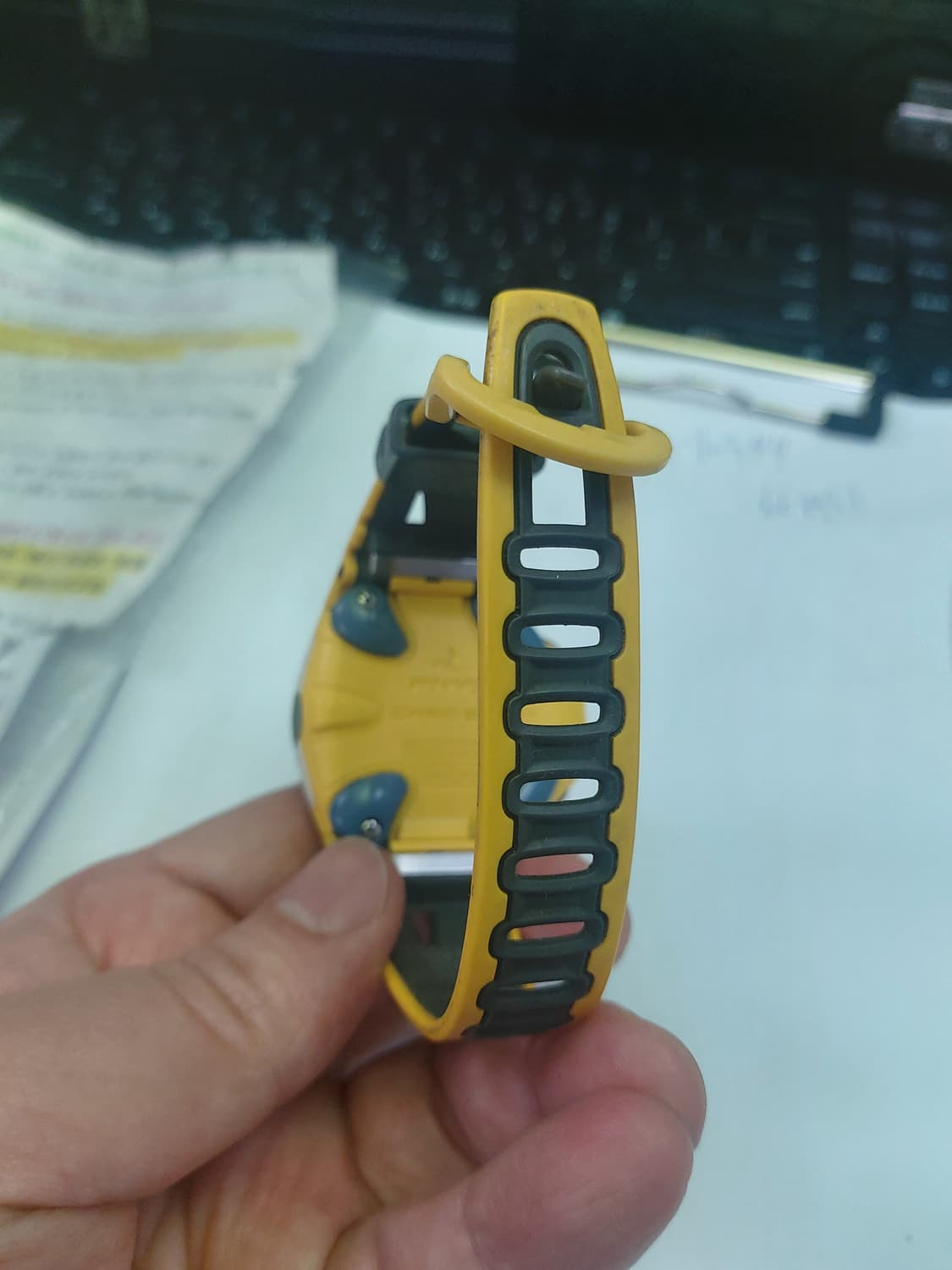 카시오 옐로우 스포츠 시계 상품이미지3