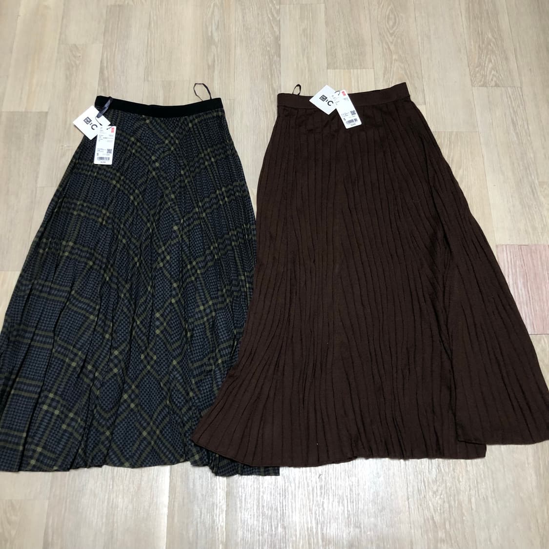 (우먼스 S) 새상품 유니클로 C 플리츠 롱 스커트 메리노 블렌드 스커트 상품이미지1