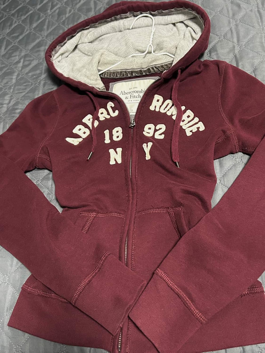 아베크롬비 슬림핏 후드집업 버건디s 상품이미지2