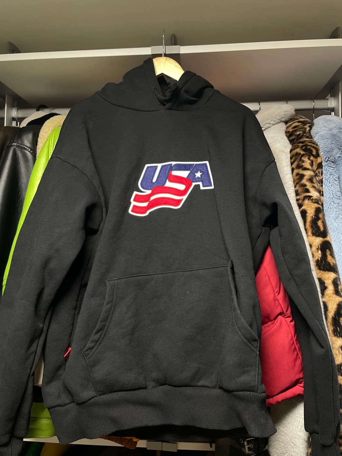 피지코 어패럴 블랙 USA 로고 후드티(m100-105) 상품이미지1