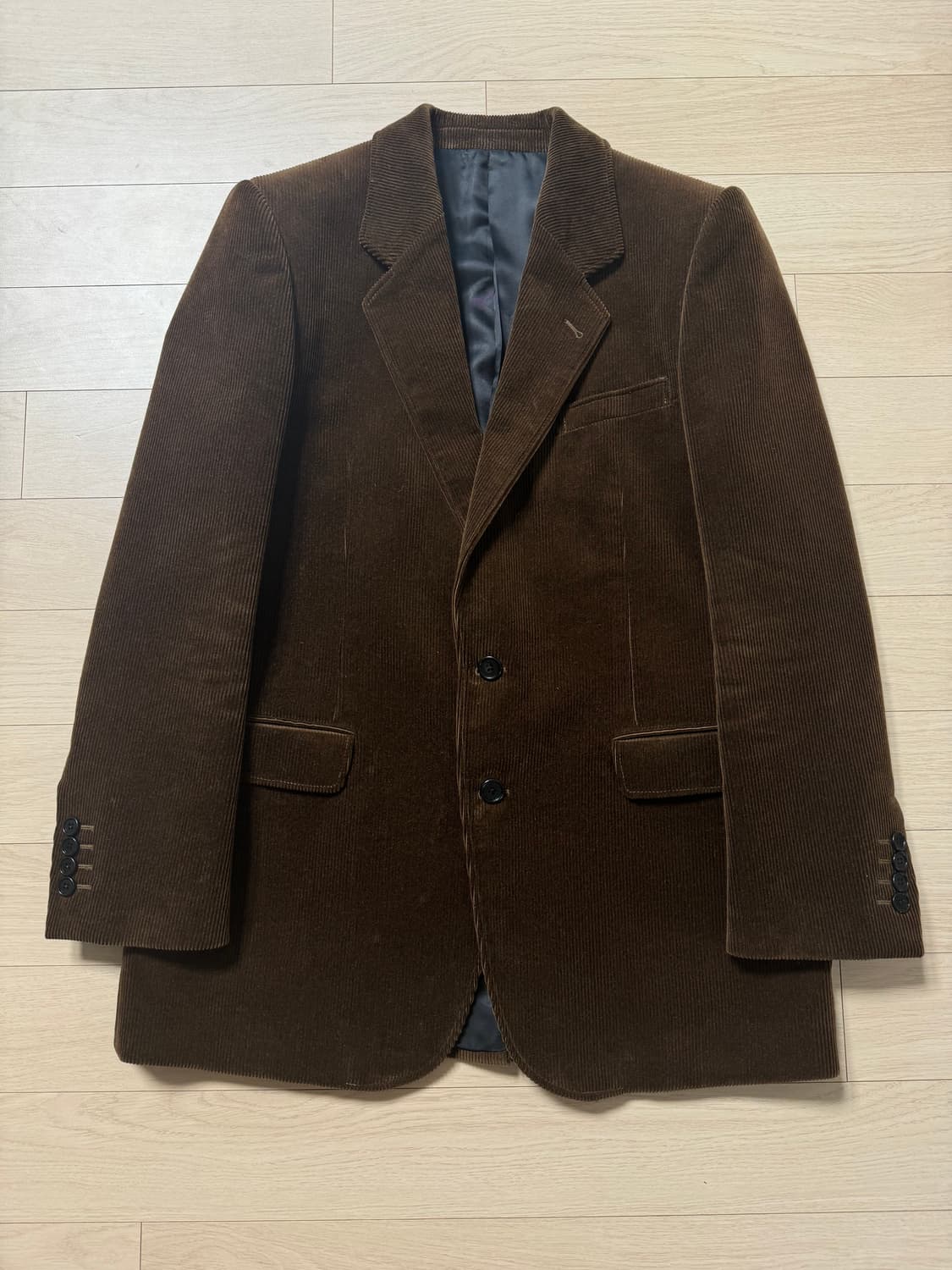 셀린느 19F/W 브라운 코듀로이 자켓 46사이즈 상품이미지2