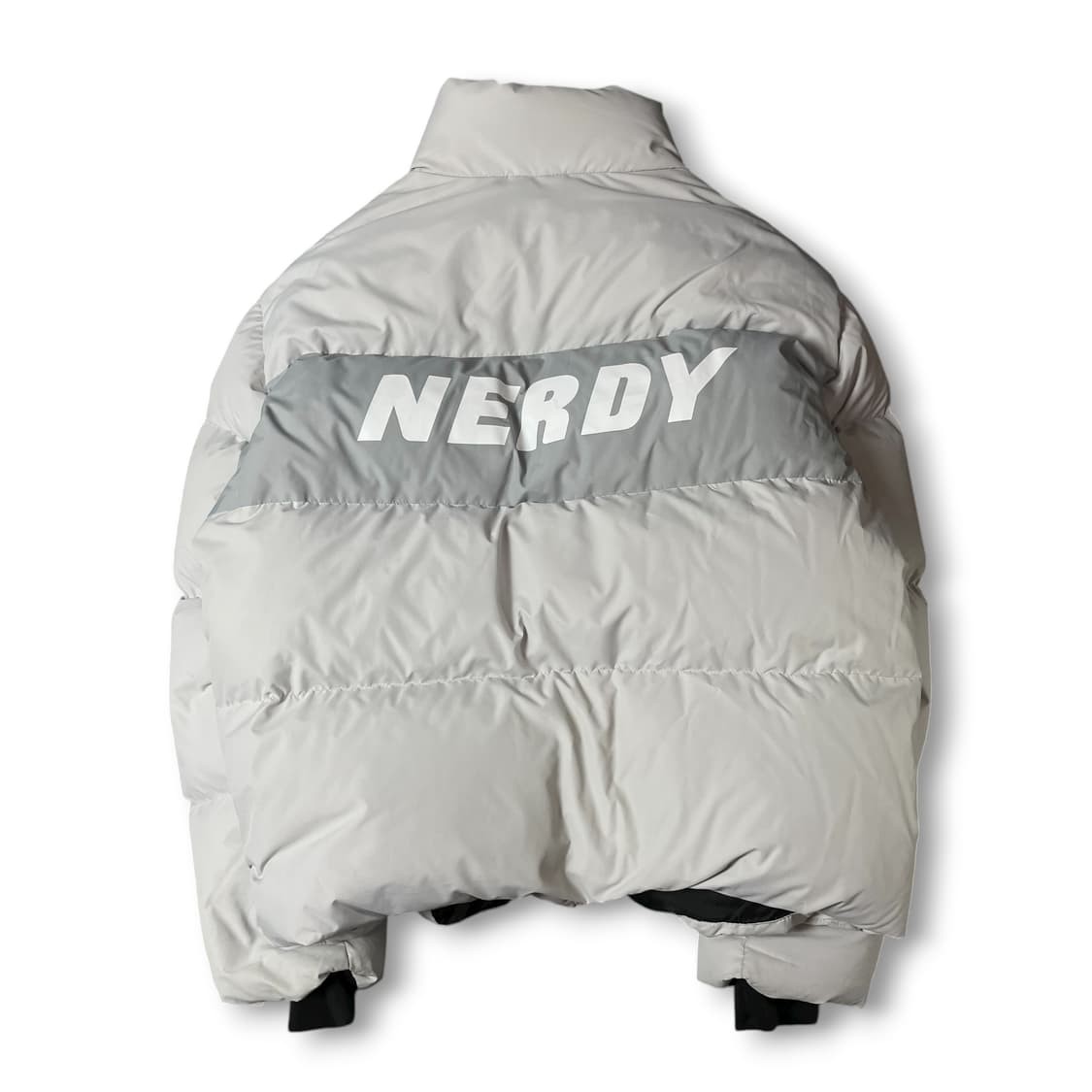 널디 화이트그레이 로고 덕다운 패딩 M 상품이미지3