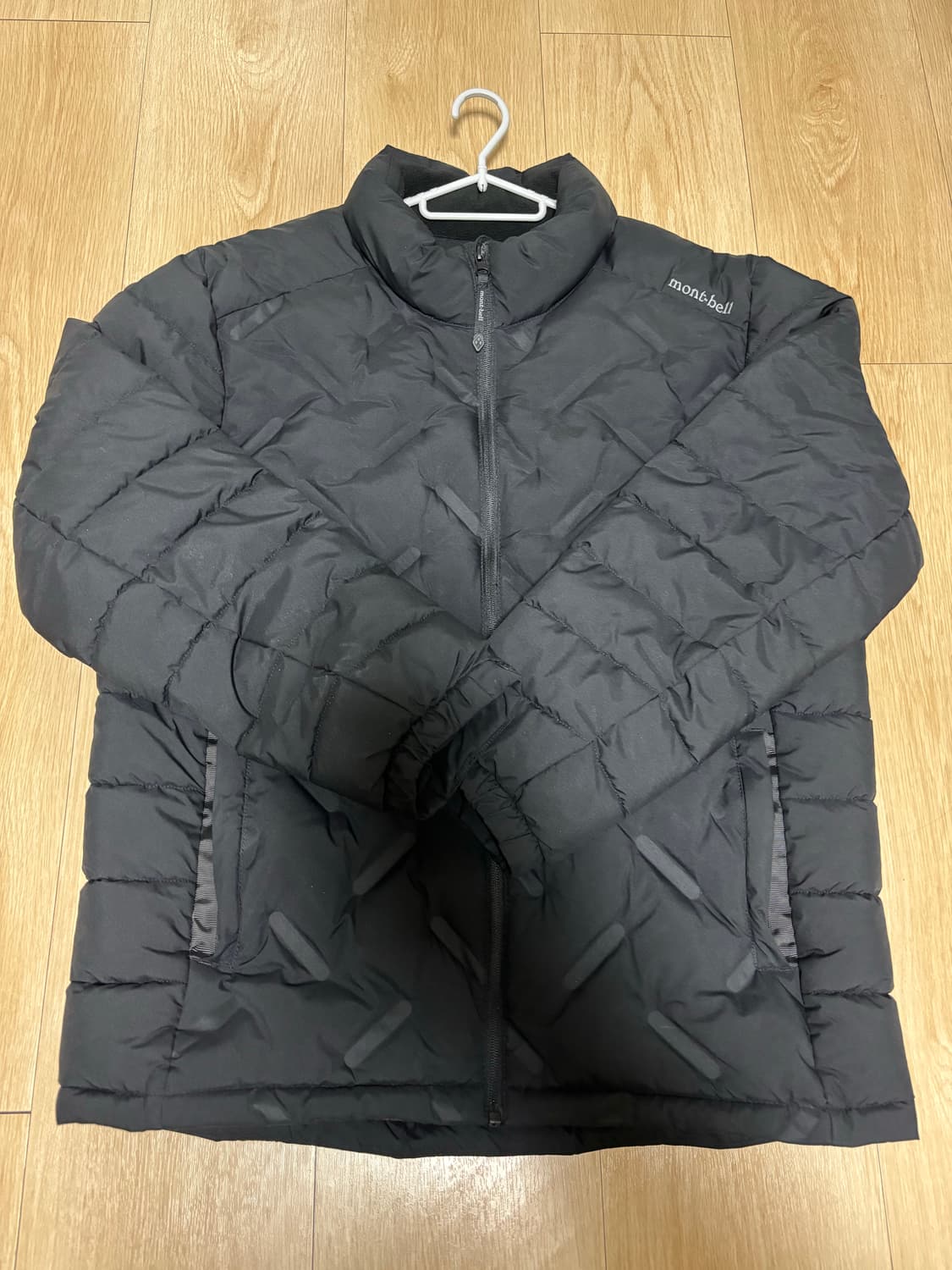 몽벨 경량패딩 상품이미지1
