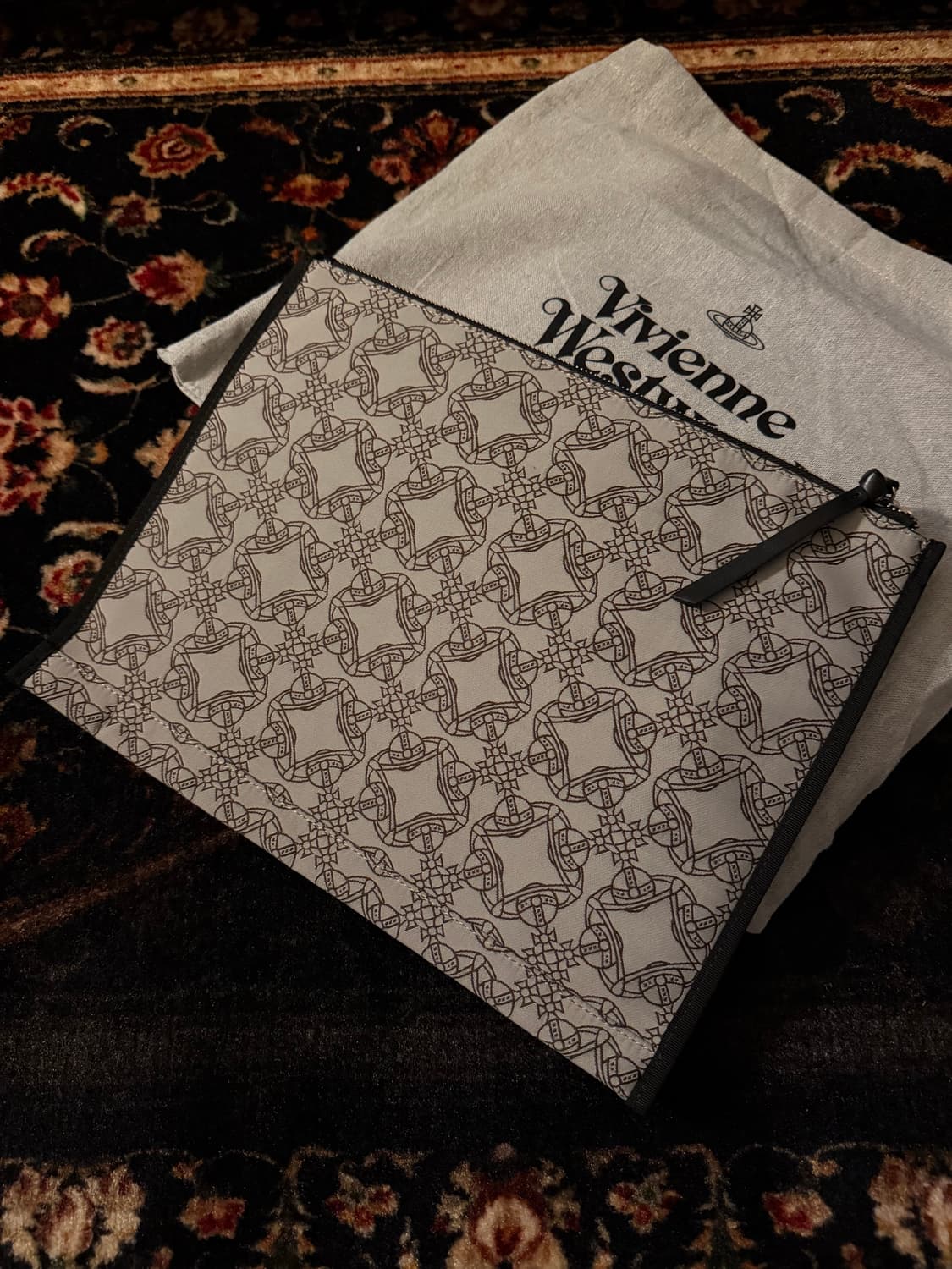 정품 비비안웨스트우드 클러치 상품이미지2