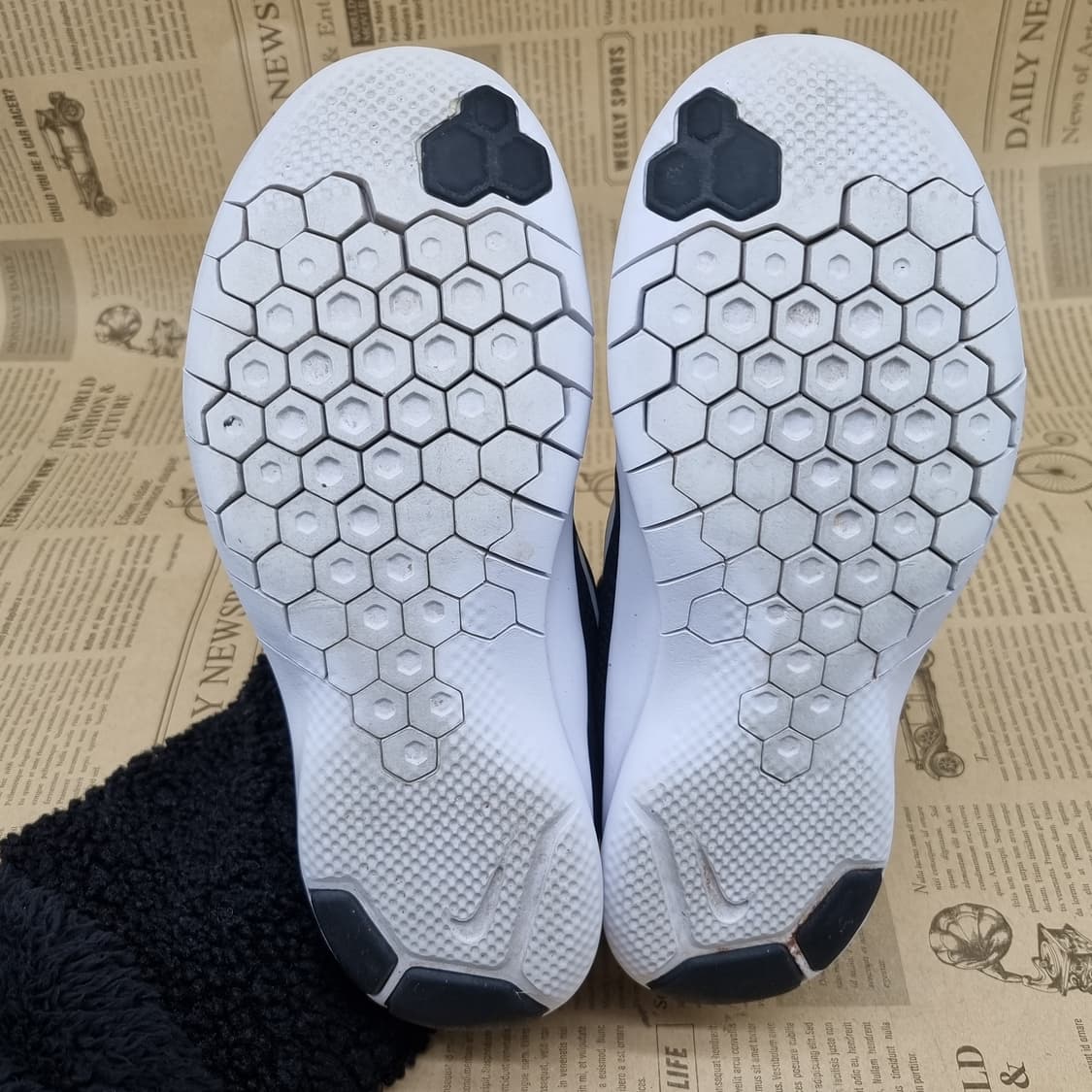 나이키 플렉스 익스피리언스 런닝화 240 상품이미지3