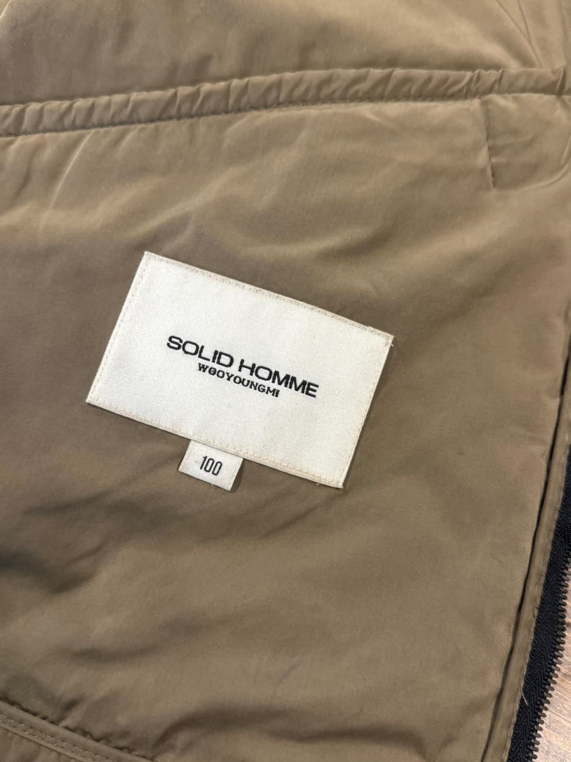 솔리드옴므 유틸리티 베스트 슬림100 상품이미지7