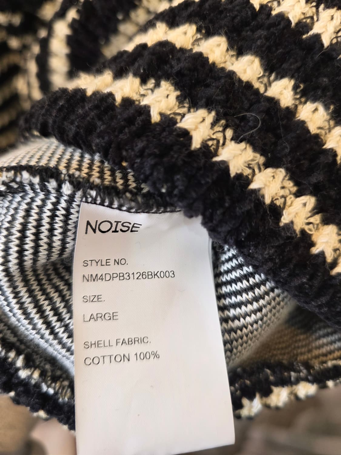 노이즈 블랙 스트라이프카라넥 박시핏 봄버 니트 가디건 자켓 상품이미지6