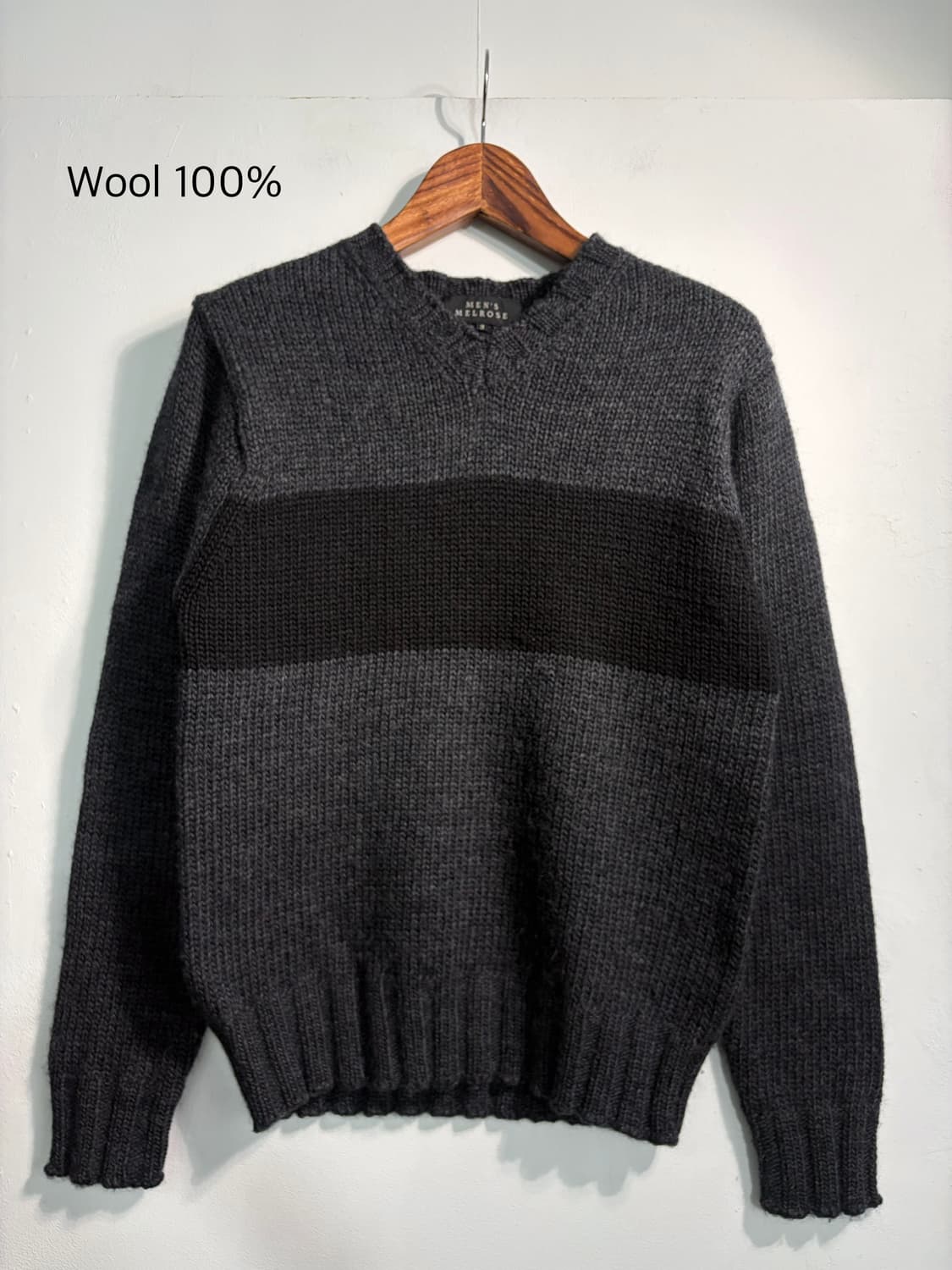 [M] wool 100% 울 100% 브이넥 니트   상품이미지1