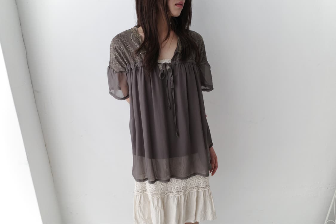 axes femme) shirring half blouse 상품이미지7