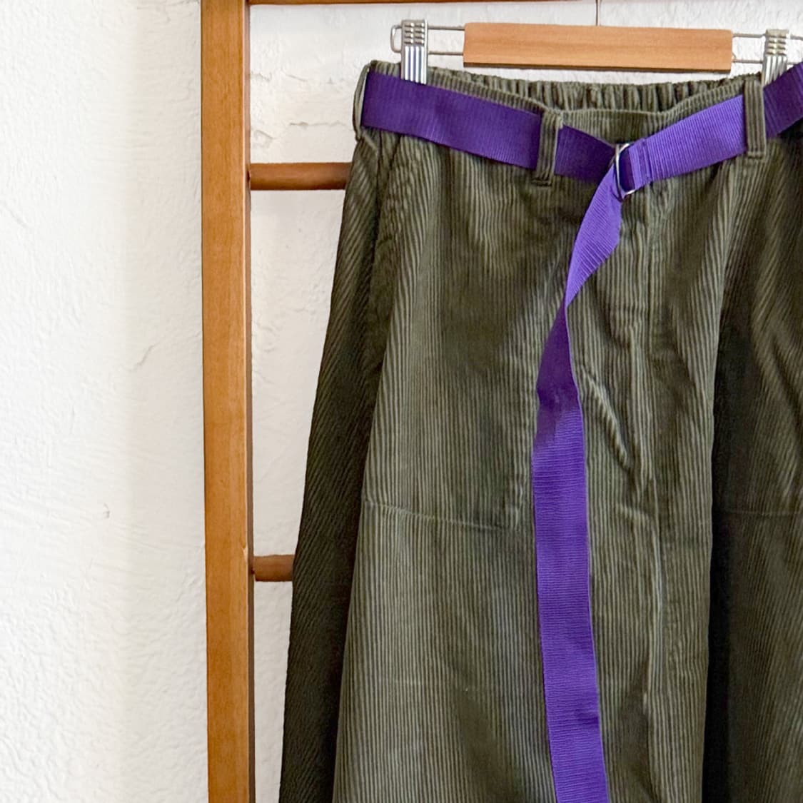 [NIKO AND …] 코듀로이 롱스커트 (KHAKI) 상품이미지2