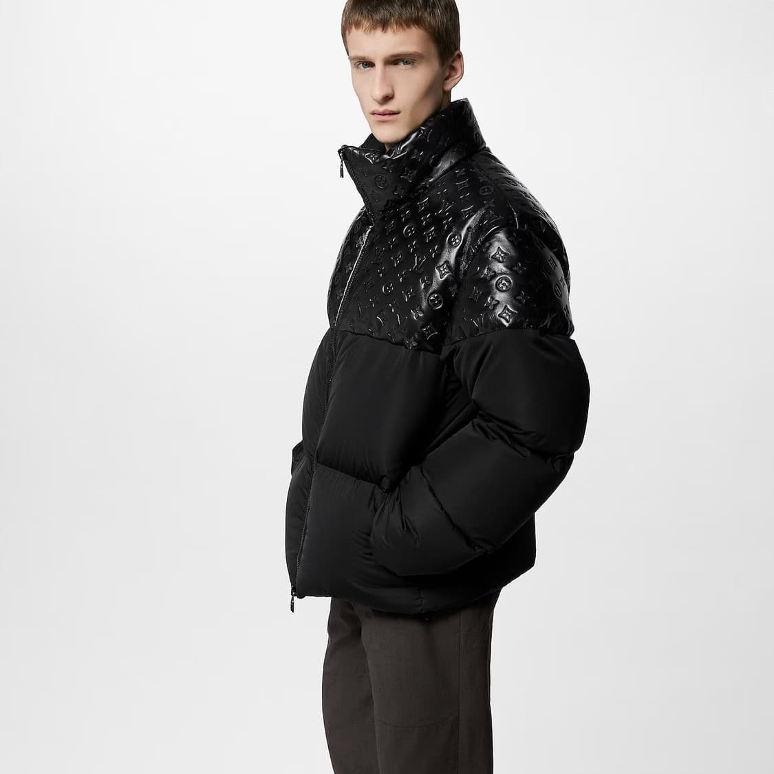 루이비통 모노그램 블랙 오버핏 패딩 점퍼 50 105~ 상품이미지2