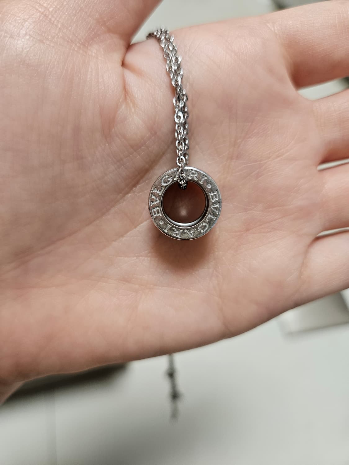 불가리 세이브더칠드런 세라믹 블랙 목걸이 정품 상품이미지3