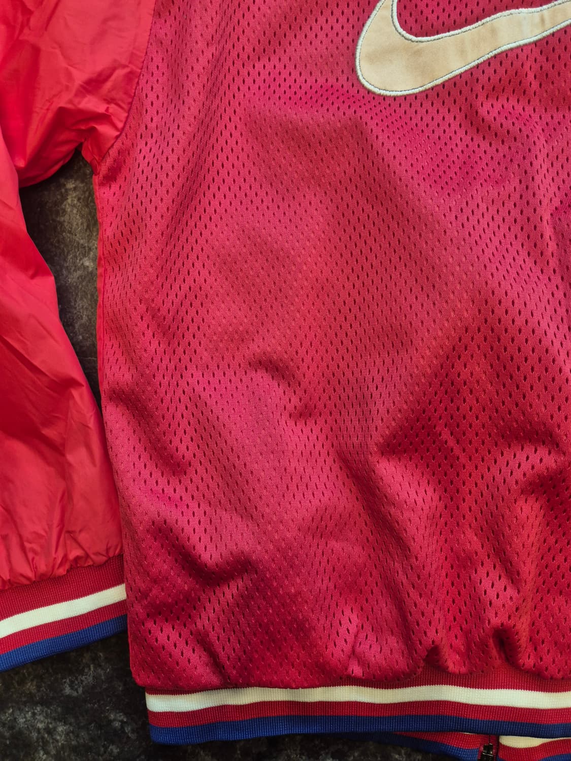 나이키 팀 바람막이 자켓 L 사이즈입니다 상품이미지7