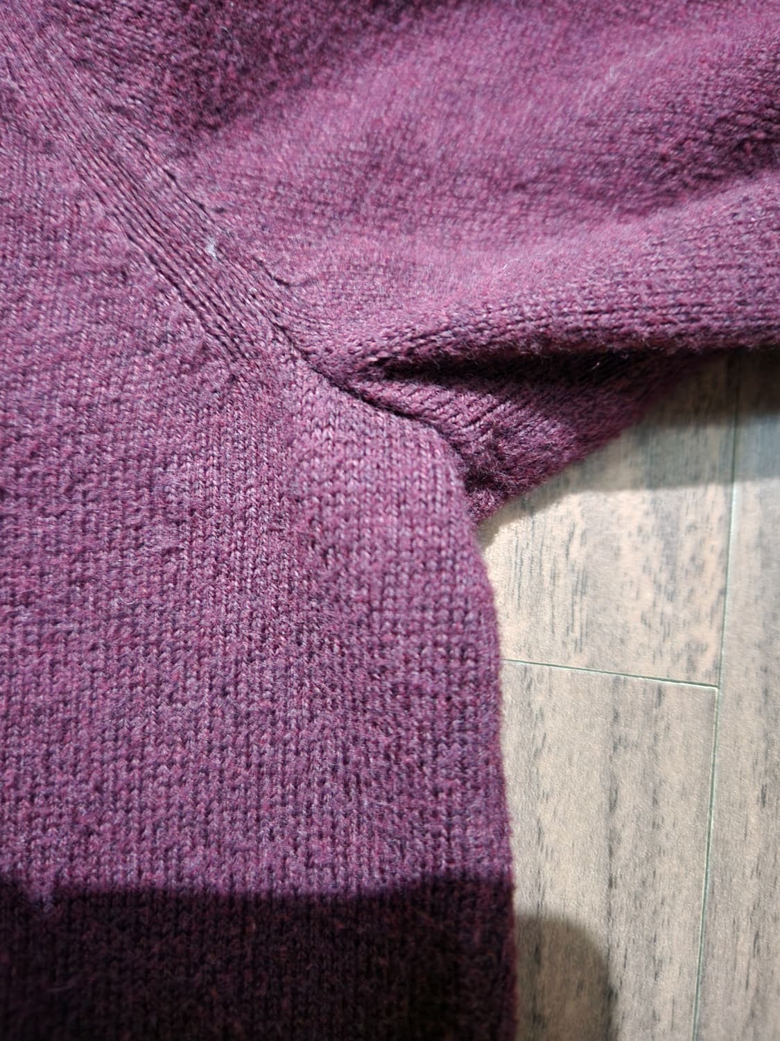 타미힐피거 브이넥 니트M 상품이미지6