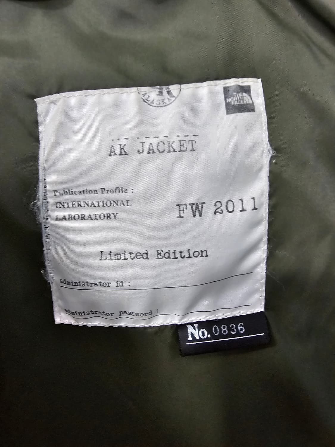 노스페이스 눕시 700 LTD 구스 롱패딩 ~55반 상품이미지9