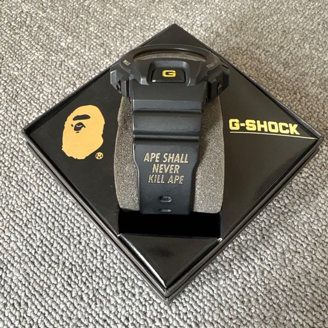 카시오 지샥 X 베이프 DW-6900 'GO! APE' 25주년 시계 상품이미지4