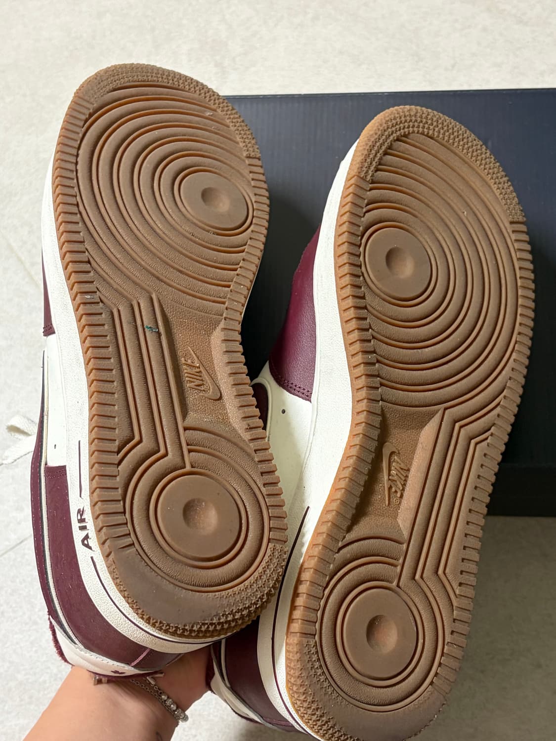 나이키 에어포스 1 '07 LV8 나이트 마룬 상품이미지4