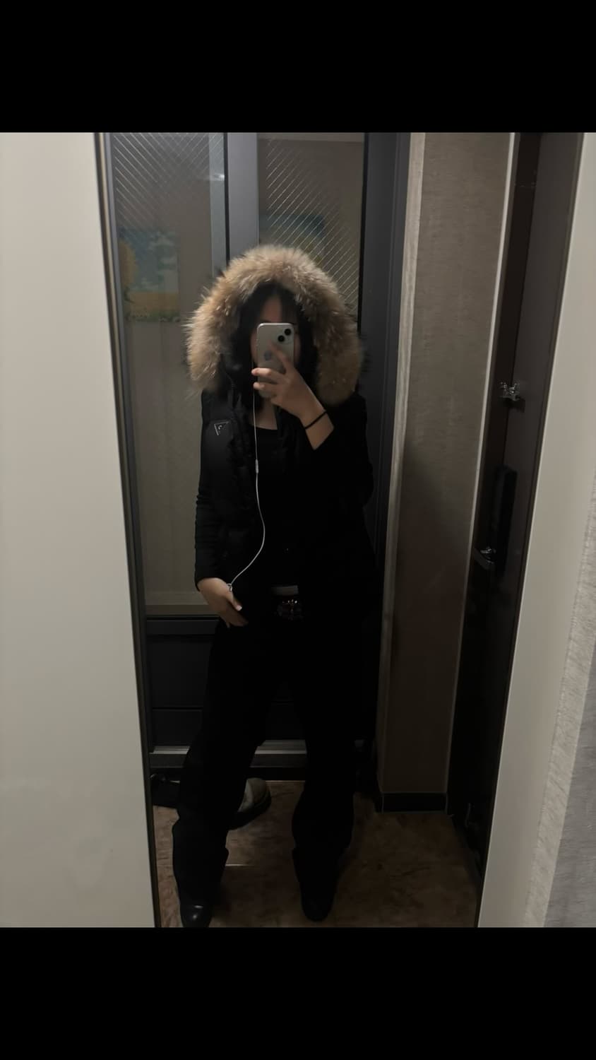 게스 패딩 상품이미지1