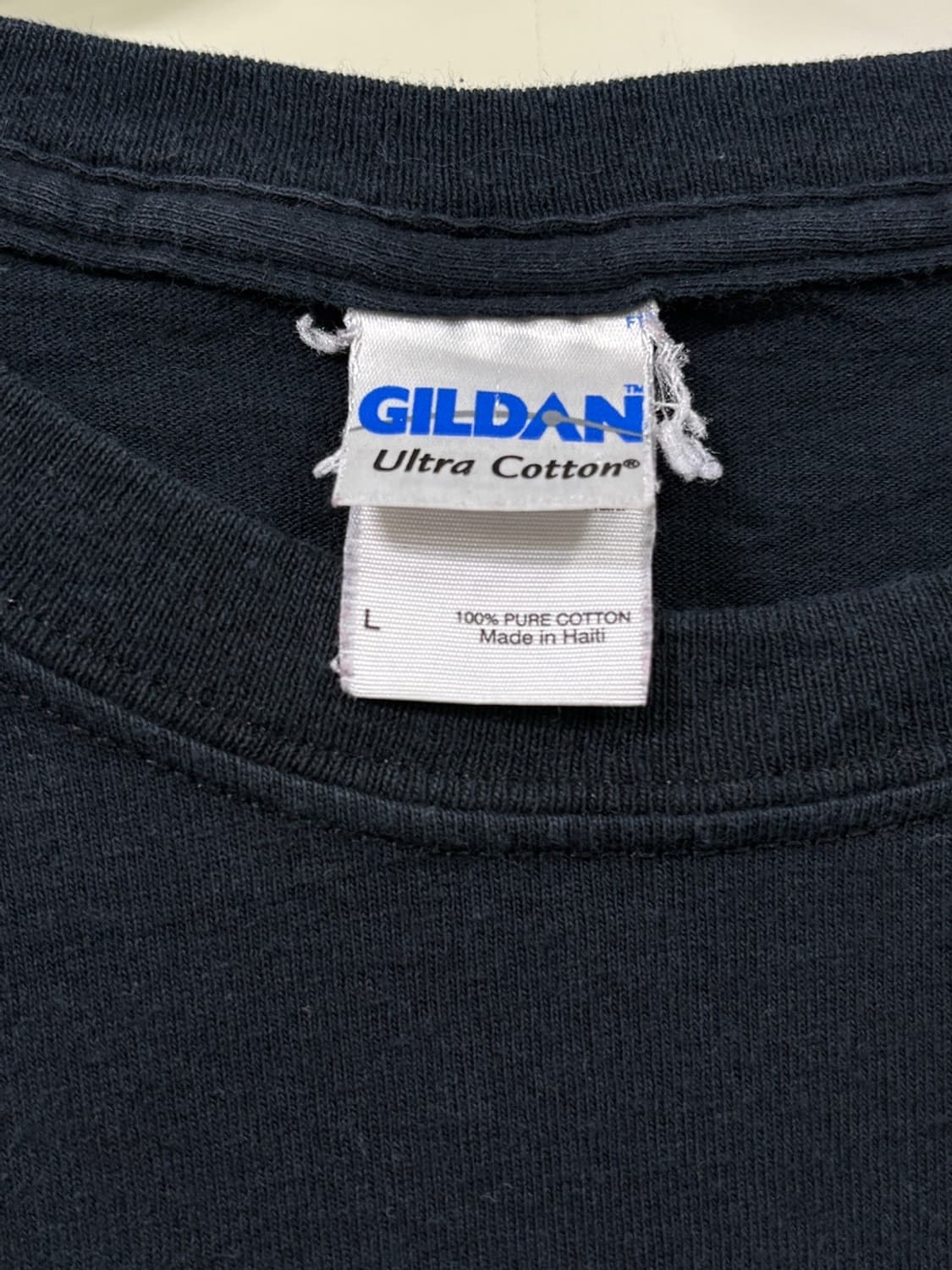 Vintage Black Hills Gildan 티셔츠 상품이미지2