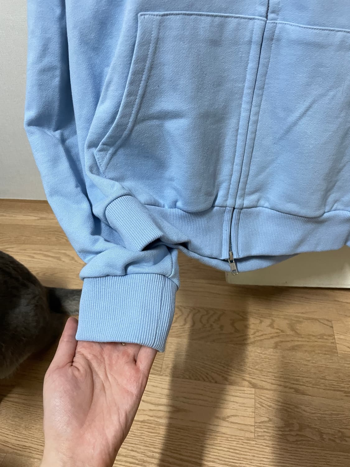 제스픽션 온리캣츠 후드집업 상품이미지3