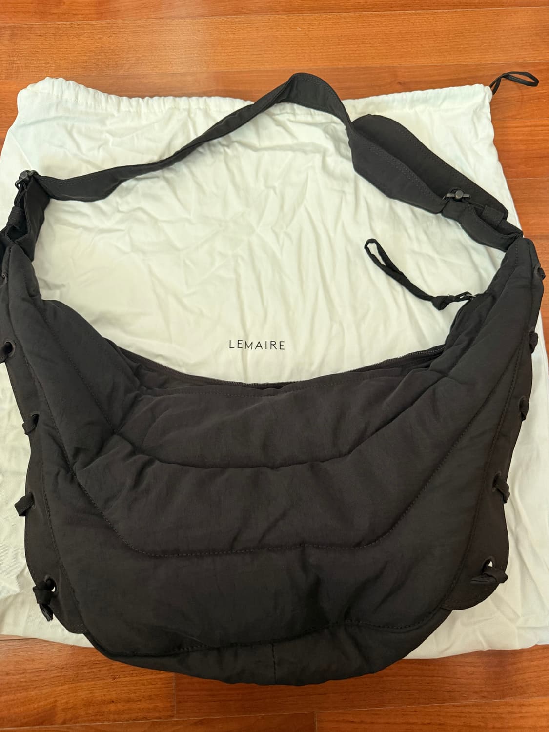 르메르 소프트게임백 미디움 다크 초콜릿 상품이미지1