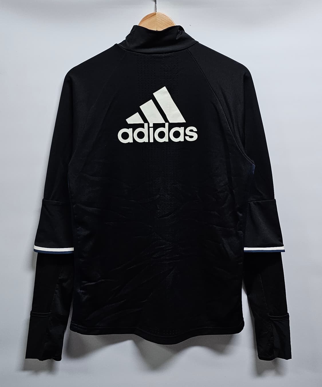 아디다스 맨유 트레이닝 탑 블랙 100 상품이미지2